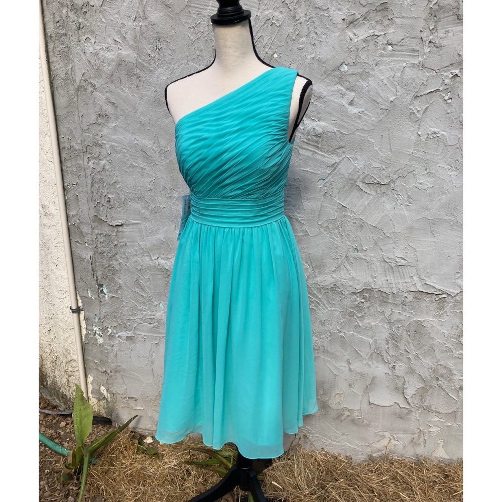 One-Shoulder Turquoise Chiffon Dress